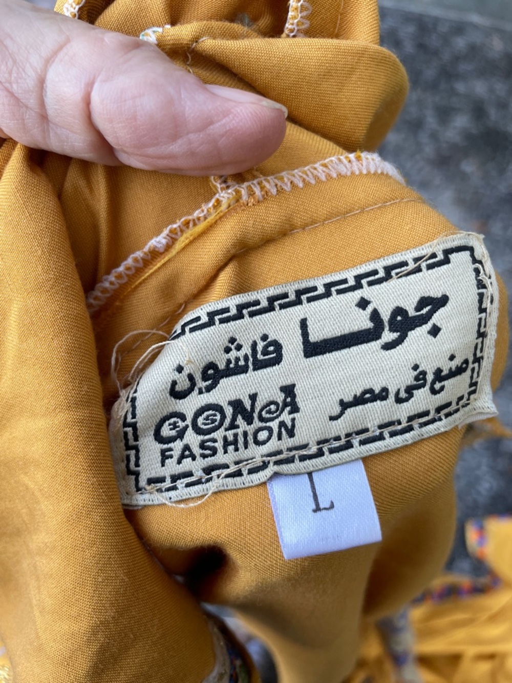 embroidered hooded, full length of jacket - Picture 6 of 8
